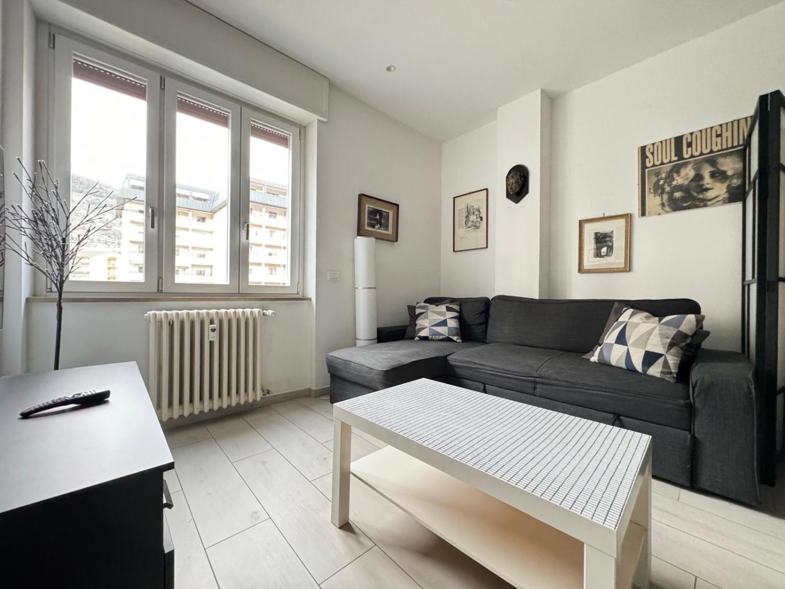 The Lighthouse - Central Apartment Aosta Dış mekan fotoğraf